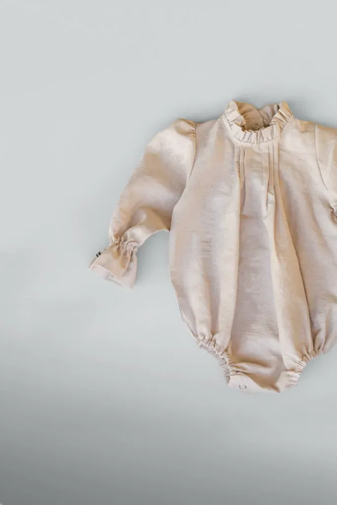 Louloúdi Serenity romper linnen naturel biokatoen