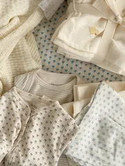 Konges Sløjd Bello Newborn Set Punto Blu Biokatoen