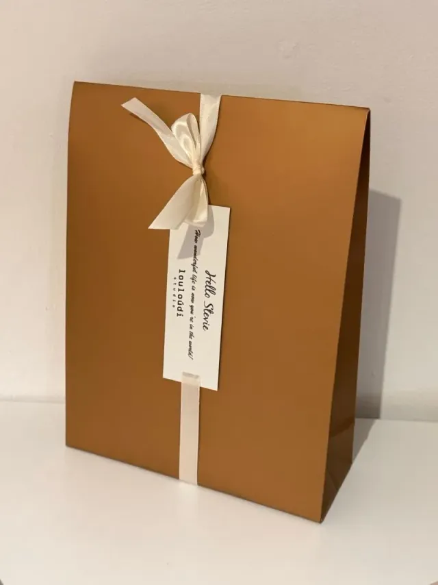Louloúdi cadeauverpakking met lint voor kraamcadeau
