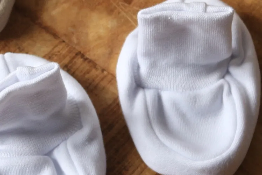 Een presentje Babyslofjes katoen Wit 0-6 maanden