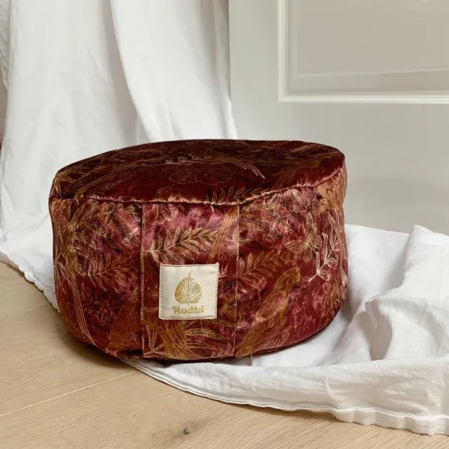 The Mompany Bodhi Pillow kussen velours beige meditatie