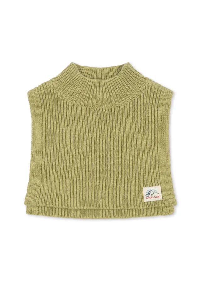 Konges Sløjd Basil nekwarmer pale olive green wol