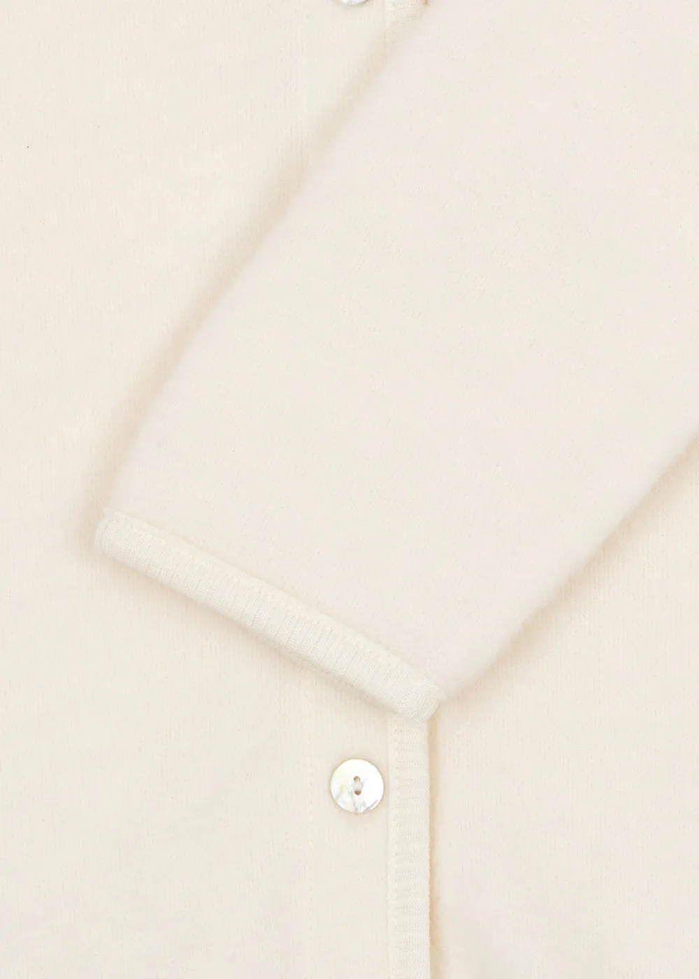 Konges Sløjd Saga boxpakje off white wol fleece
