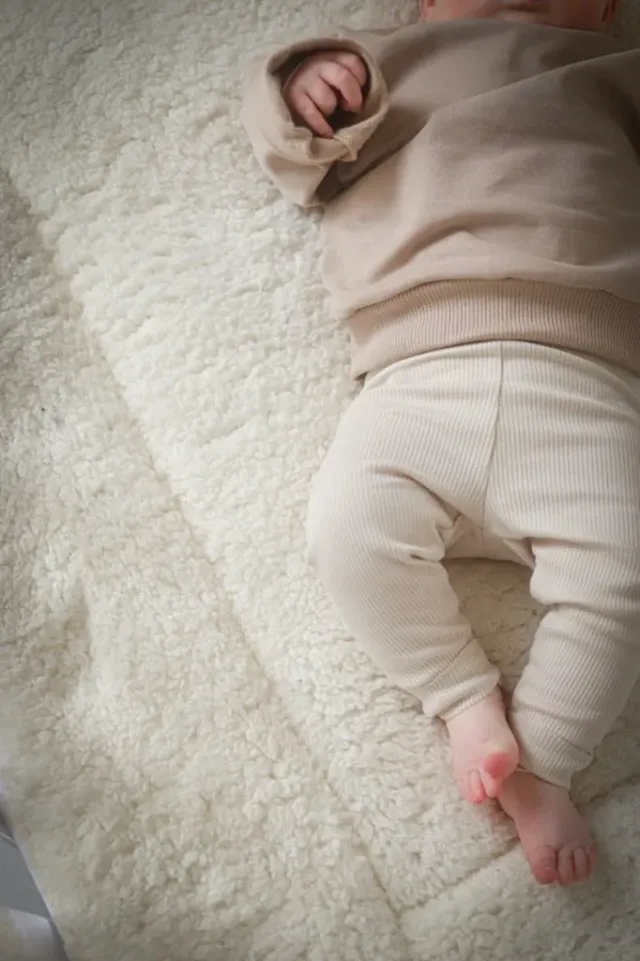 Louloúdi legging ribstof 50/56 naturel comfortabel